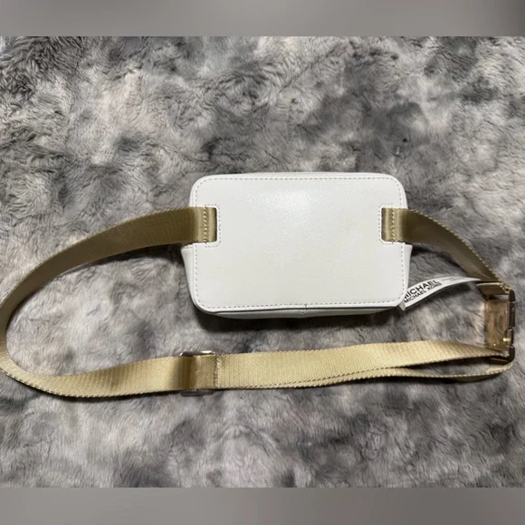 NWT Michael Kors White Leather Belt Bag with Gold Accents - Picture 4 of 8